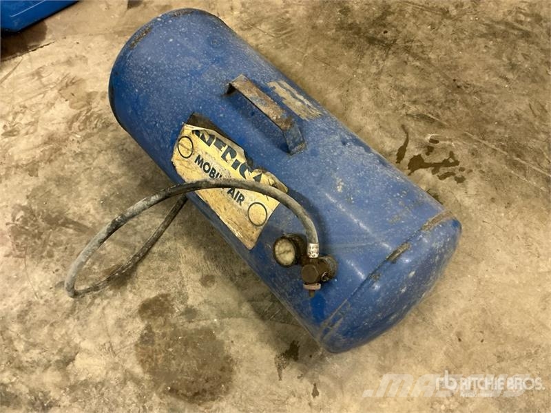 Portable Steel Air Tank Degvielas un piedevu tvertnes
