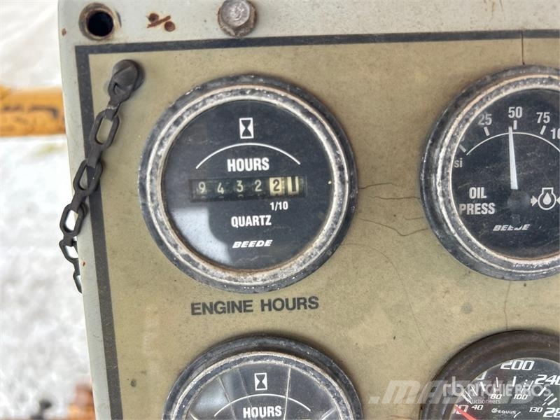  Portec RMC 305B Tie Knock Out Machine مقطورات أخرى