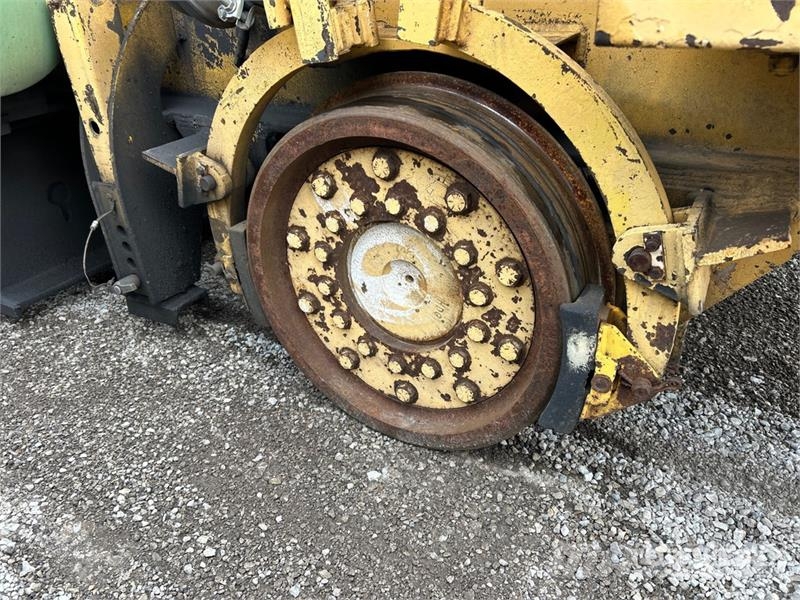  Portec RMC 305B Tie Knock Out Machine مقطورات أخرى