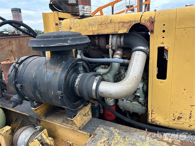  Portec RMC 305B Tie Knock Out Machine مقطورات أخرى