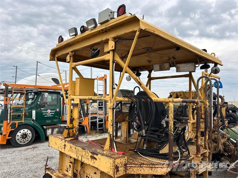  Portec RMC 305B Tie Knock Out Machine مقطورات أخرى