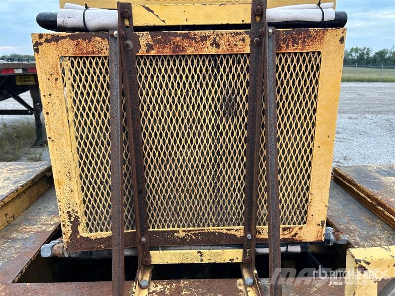  Portec RMC 305B Tie Knock Out Machine مقطورات أخرى