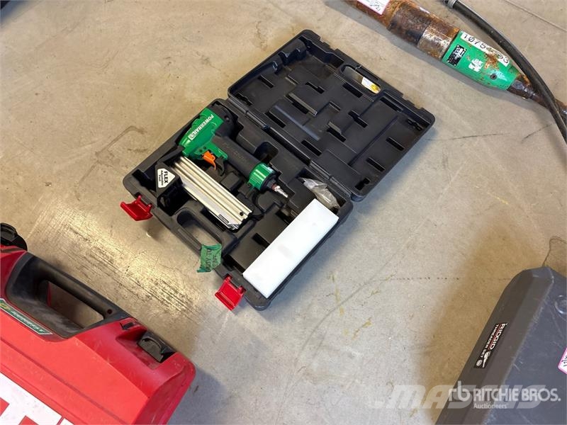  Powernail 2000 Flooring Nailer Drugi deli