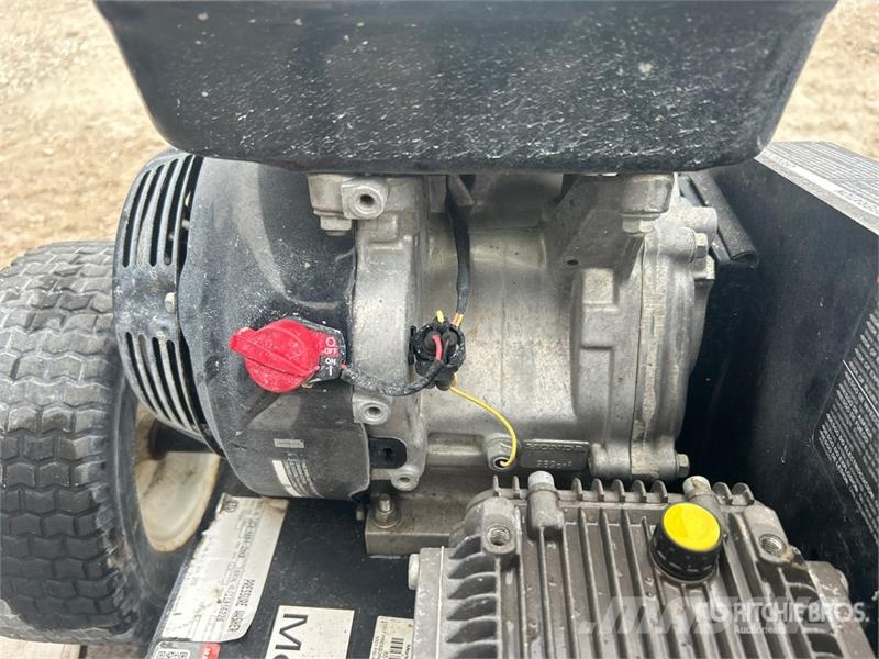 Pressure Washer (Inoperable) Mašine za pranje pod niskim pritiskom