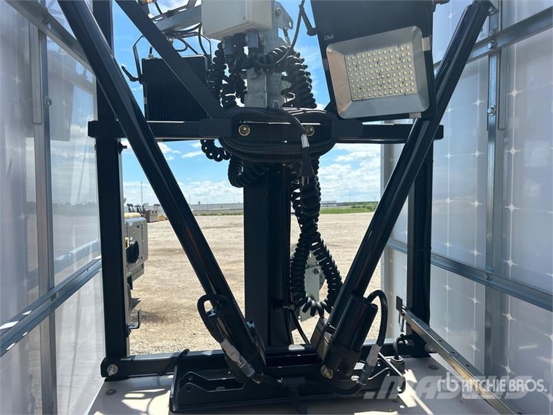 Progress Solar SLT-1400 Solar Light Tower Torri faro