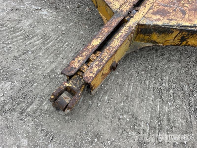 Pull Behind Compactor Towed vibratory rollers