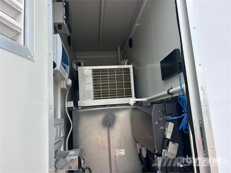 Qingdao TN-T10 9 ft 2 in x 5 ft 9 in 2 Person Portable S/A Overige componenten