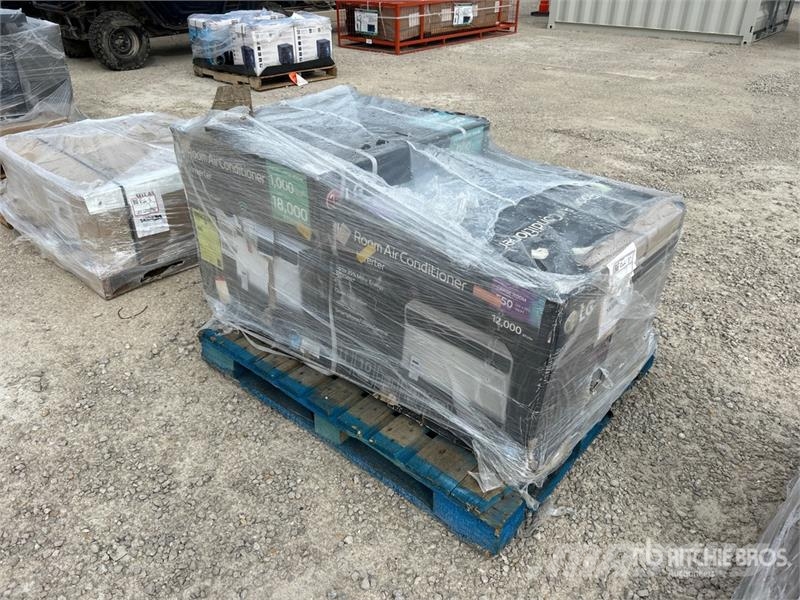  Quantity of (1) 18000 BTU (1) 12000 BTU Air Condit Varme og tining utstyr