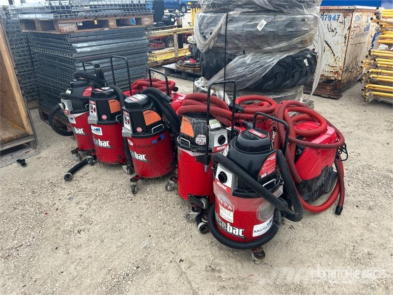 Quantity of (10) Dust Collector 其他