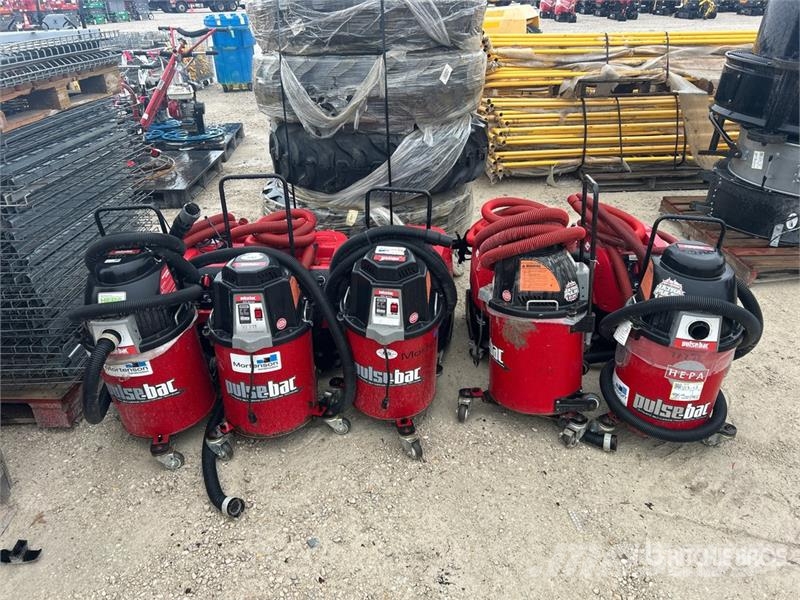 Quantity of (10) Dust Collector 其他