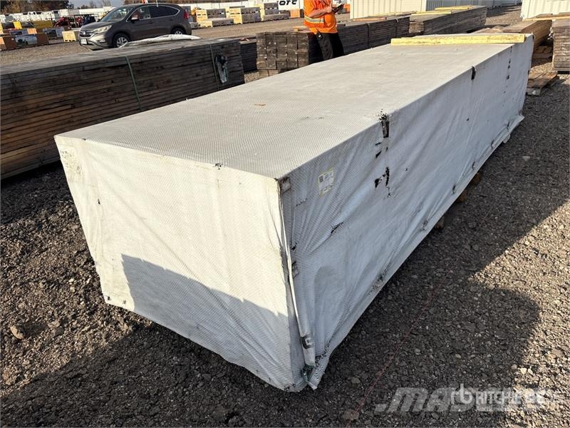  Quantity of (105) 2 in x 10 in x 14 ft SPF Lumber Outros componentes