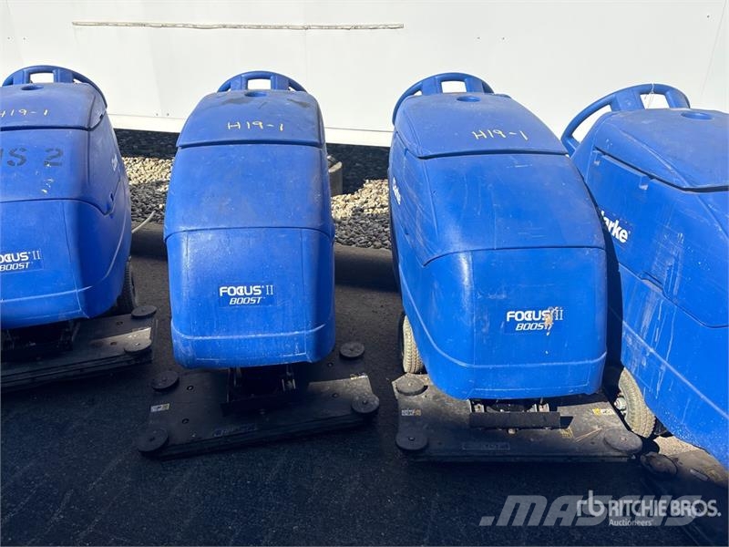  Quantity of (12) Walk-Behind Floor Scrubber مقطورات أخرى