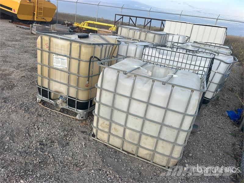 Quantity of (13) Pallets of Tank Serbatoi per carburante e additivi