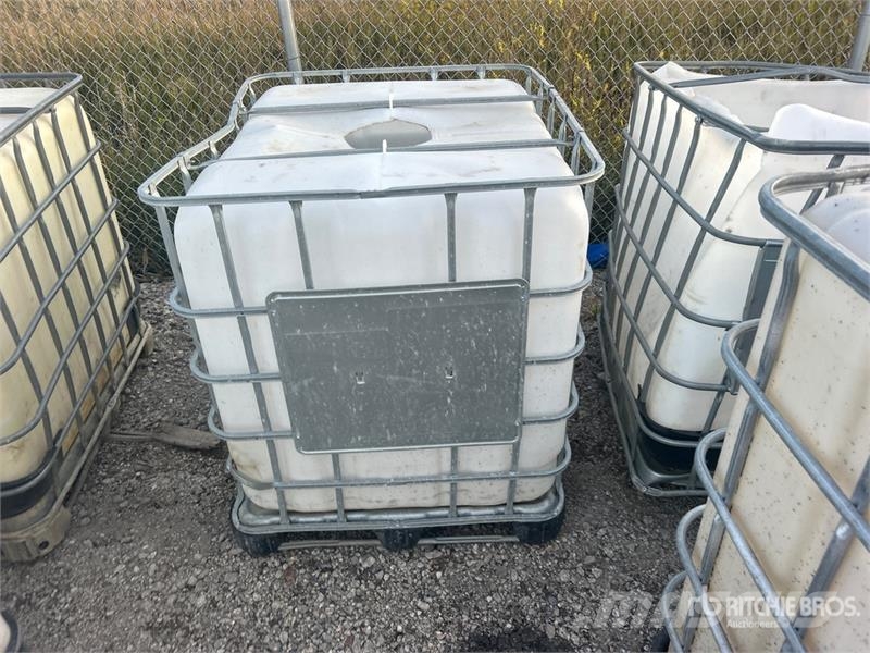 Quantity of (13) Pallets of Tank Serbatoi per carburante e additivi