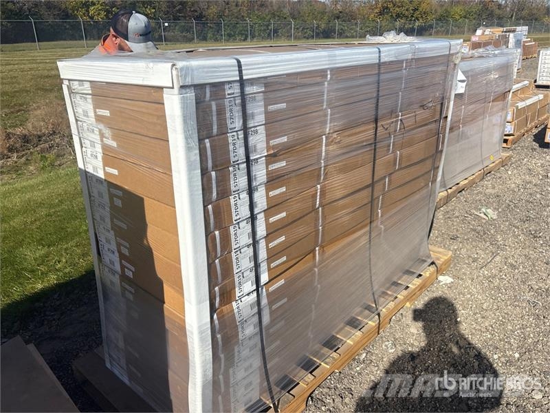  Quantity of (14) Soft Folding Tonneau Cover (Unuse Transportes - Outros
