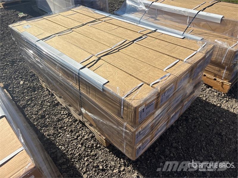  Quantity of (15) Soft Roll Up Tonneau Cover (Unuse Transportes - Outros
