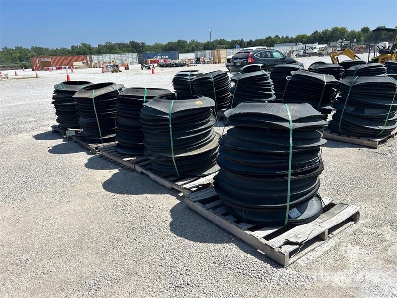 Quantity of (150) Safety Barrel Rings Ostale kargo komponente