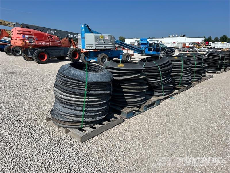 Quantity of (150) Safety Barrel Rings Muud osad