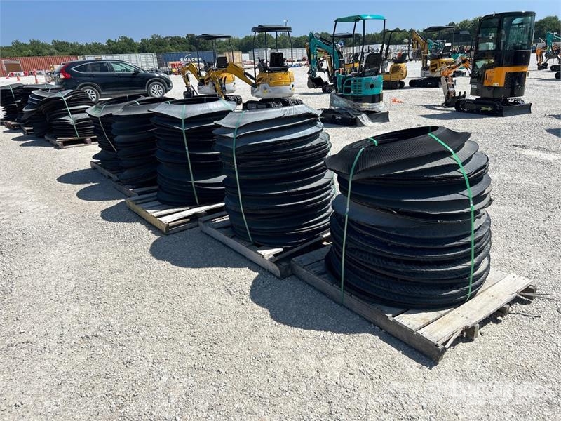 Quantity of (150) Safety Barrel Rings Muud osad
