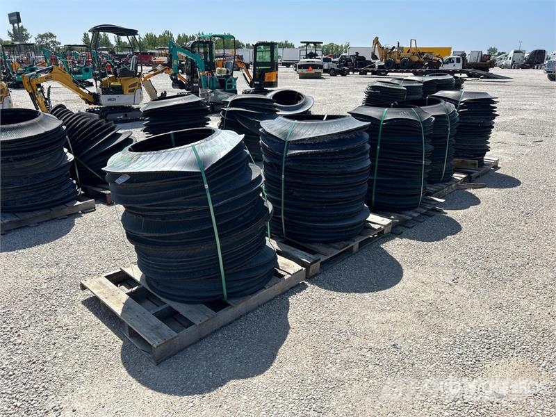 Quantity of (150) Safety Barrel Rings Muud osad