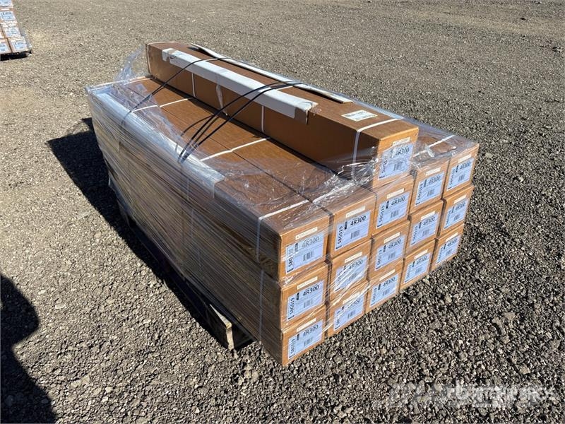 Quantity of (16) Leer Roll It Up Soft Rolling Tonn Transportes - Outros