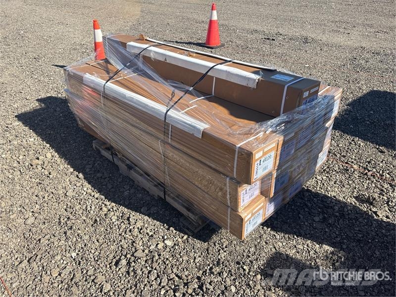  Quantity of (16) Leer Roll It Up Soft Rolling Tonn Transportes - Outros
