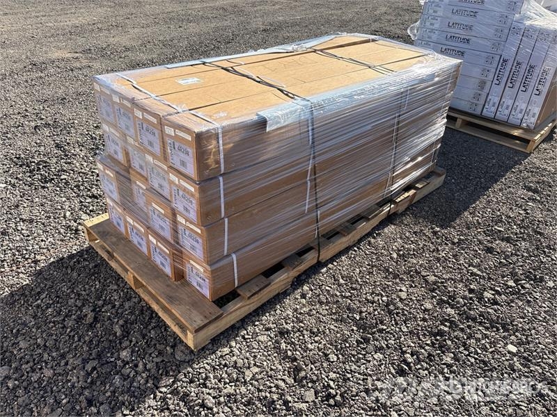  Quantity of (16) Soft Rolling Tonneau Cover (Unuse Transportes - Outros

