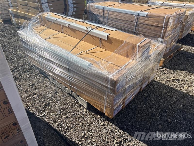  Quantity of (16) Soft Rolling Tonneau Cover (Unuse Transportes - Outros

