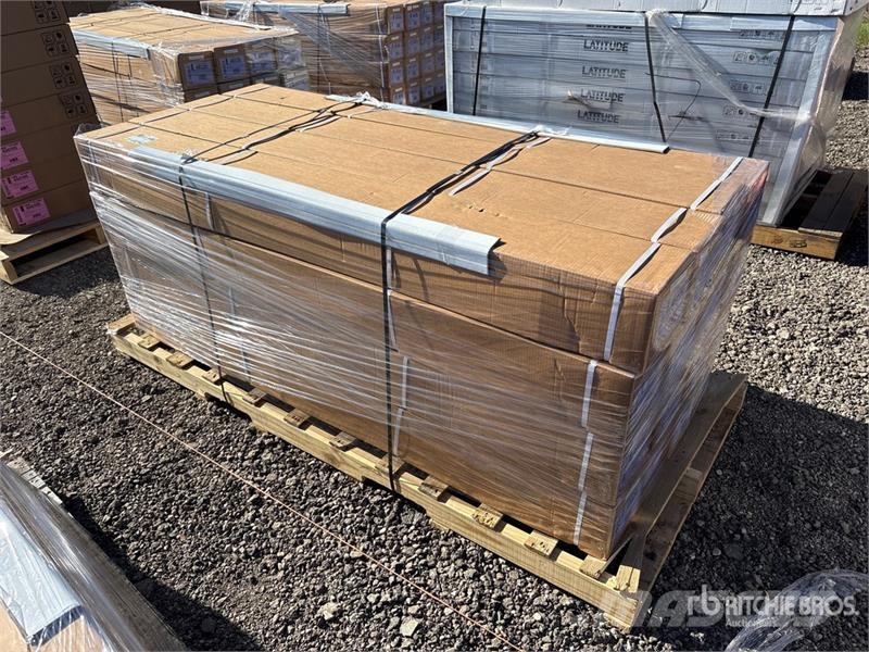 Quantity of (16) Soft Rolling Tonneau Cover (Unuse Transportes - Outros