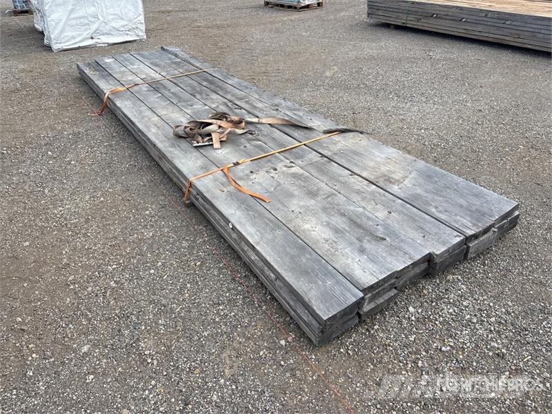 Quantity of (18) 2 in x 8 in x 14 ft SYP Lumber Andet tilbehør