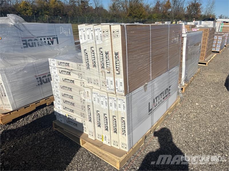  Quantity of (19) Leer Latitude Soft Folding Tonnea Transportes - Outros
