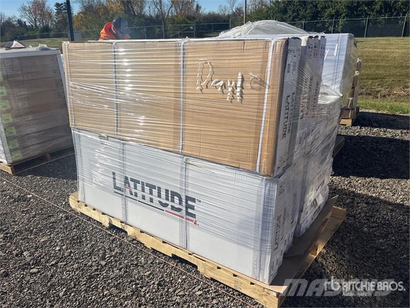  Quantity of (19) Leer Latitude Soft Folding Tonnea Transportes - Outros
