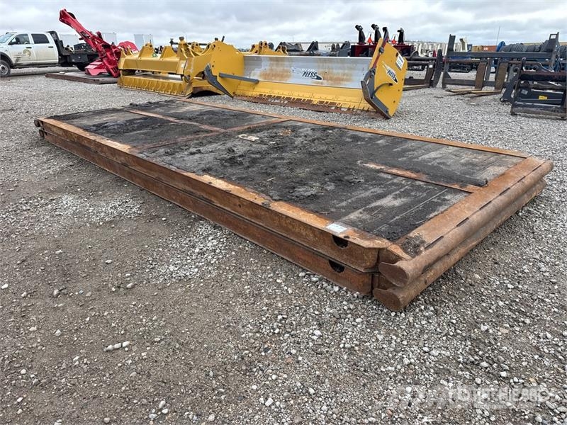  Quantity of (2) 8 ft x 20 ft 4 in Crane Mats Oprema i dijelovi za kranove