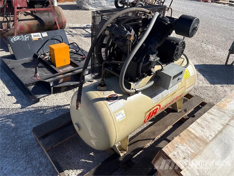  Quantity of (2) Air Compressor 空氣壓縮機