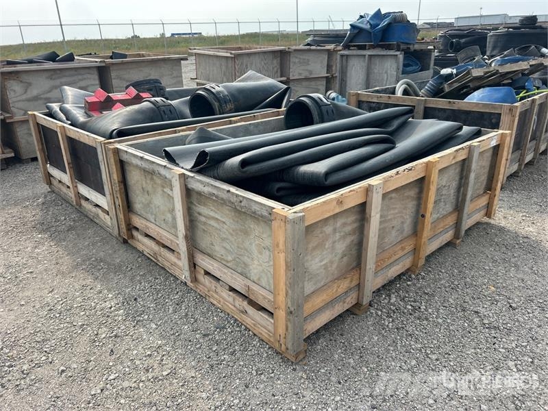 Quantity of (2) Boxes of 16 in Hose Other components