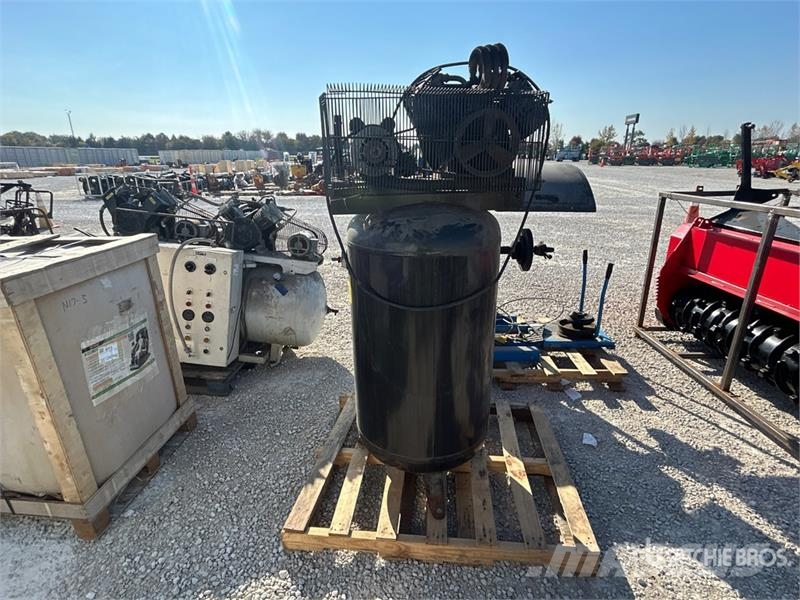  Quantity of (2) Electric 80 gal Air Compressor مكابس