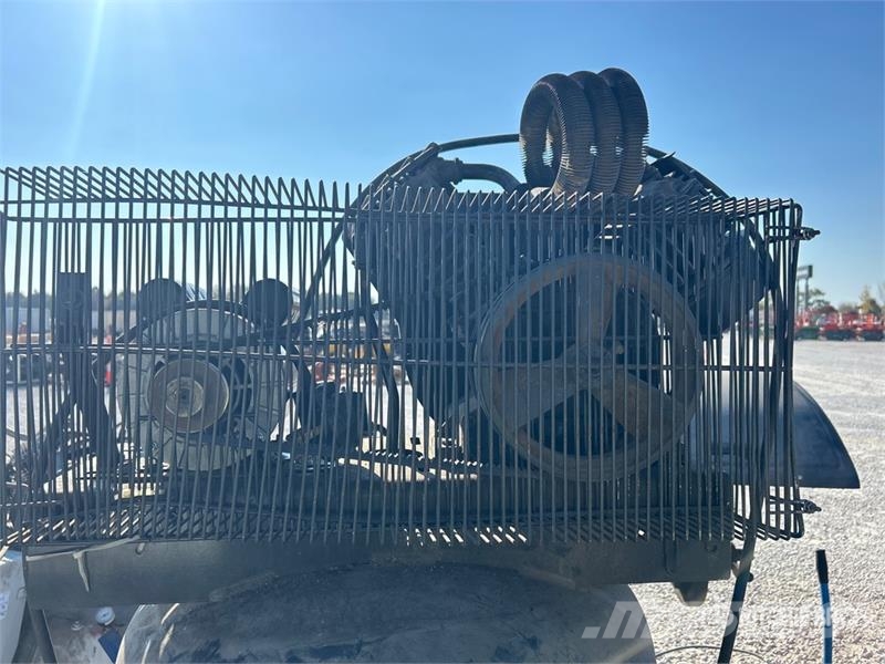  Quantity of (2) Electric 80 gal Air Compressor مكابس