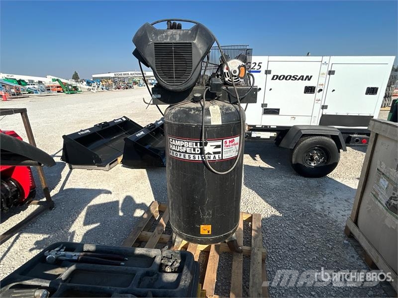 Quantity of (2) Electric 80 gal Air Compressor مكابس