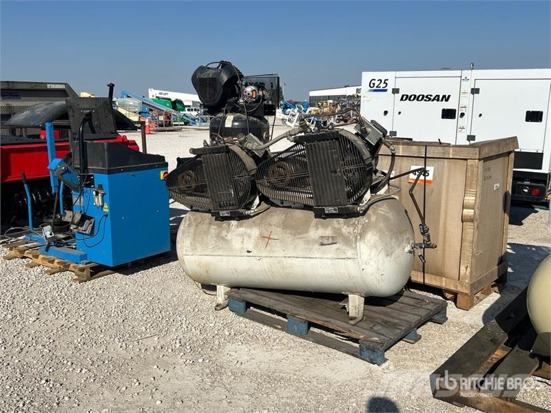  Quantity of (2) Electric 80 gal Air Compressor مكابس
