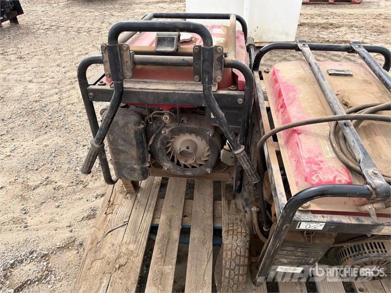  Quantity of (2) Generator Set (Inoperable) Diesel Generatoren