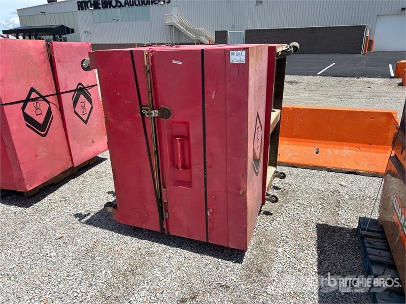 Quantity of (2) Job Site Box Other components