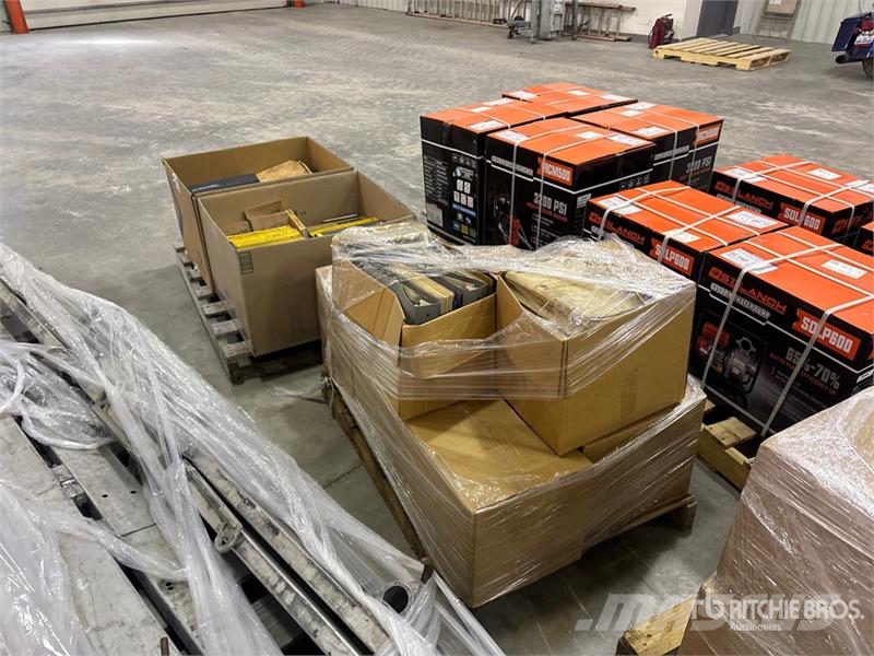  Quantity of (2) Pallets of Vintage Cat Parts and S مكونات أخرى