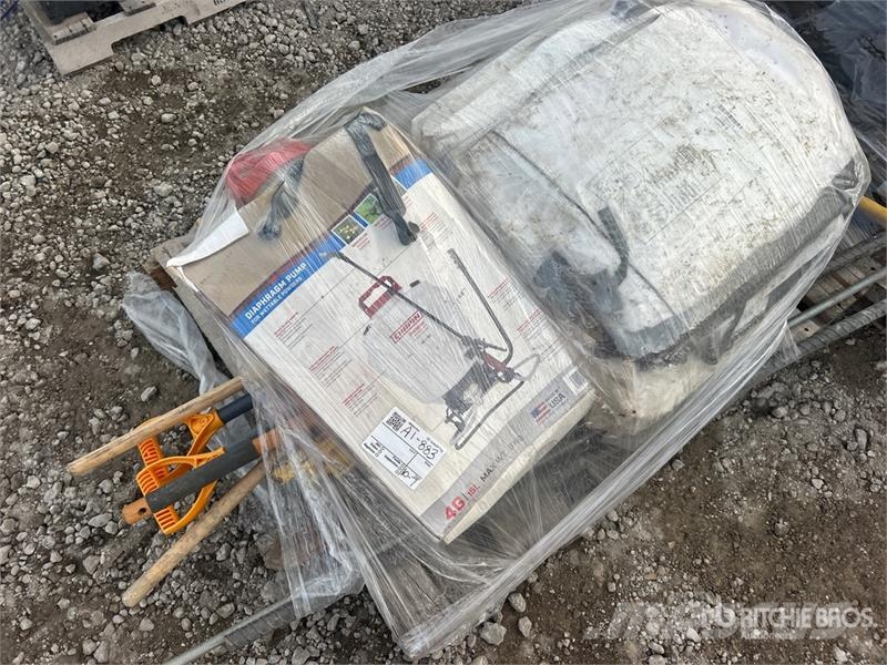 Quantity of (2) Pallets of Landscape Tools Kmetijstvo - drugo