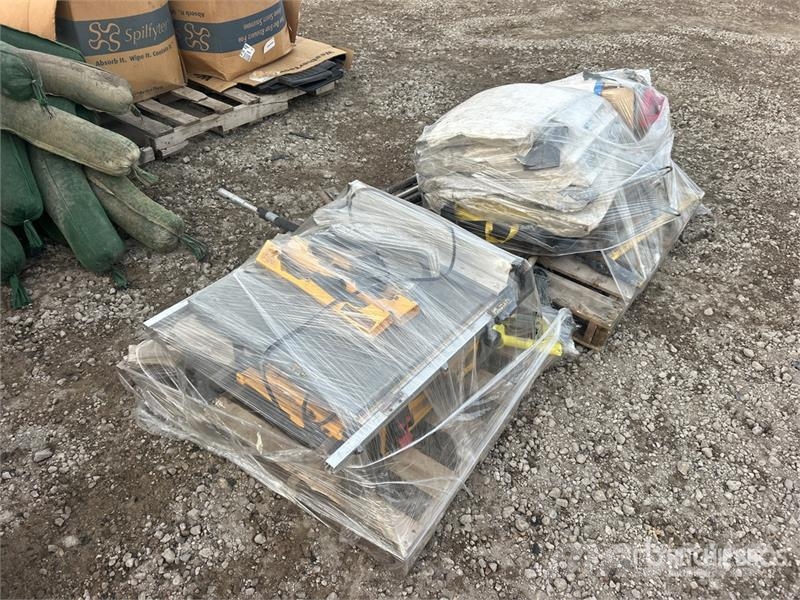Quantity of (2) Pallets of Landscape Tools Kmetijstvo - drugo
