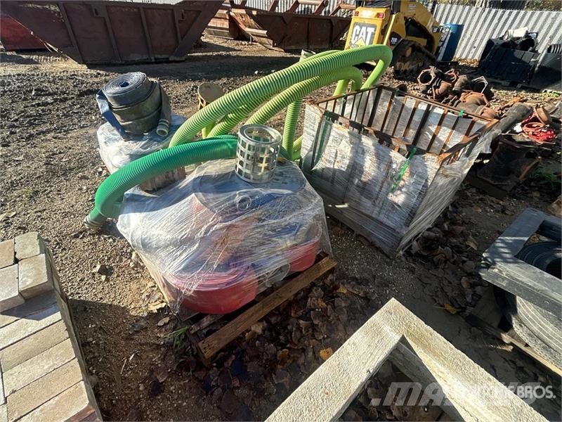 Quantity of (2) Pallets of Hose Andre komponenter