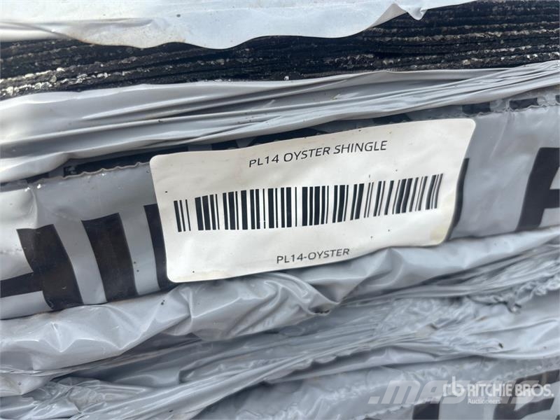  Quantity of (2) Pallets of Mixed Roofing Shingles Treuils, palans et monte-charge