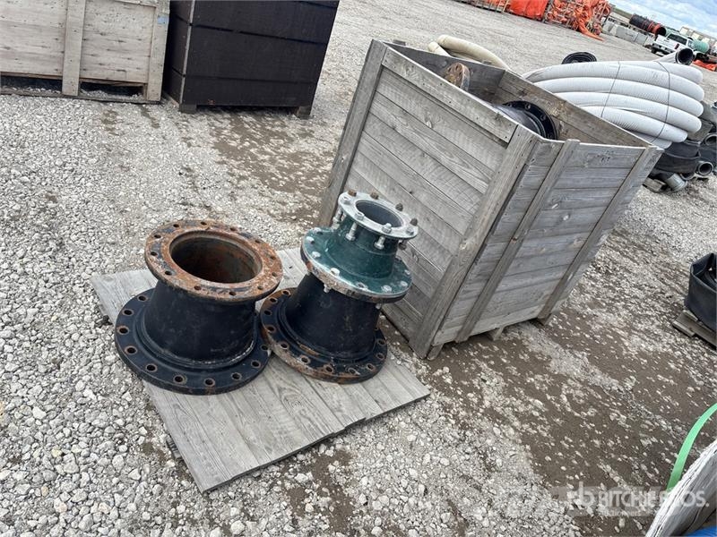 Quantity of (2) Pipe Fittings Construcción - Otros