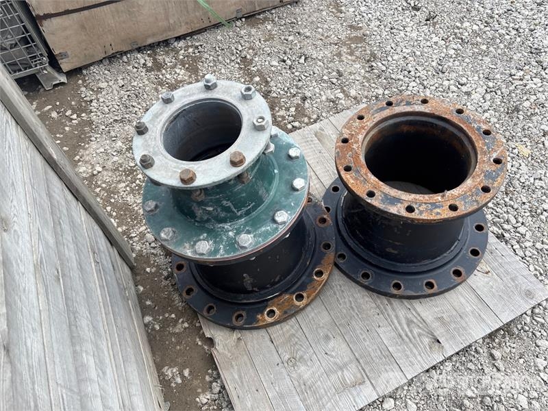 Quantity of (2) Pipe Fittings Construcción - Otros