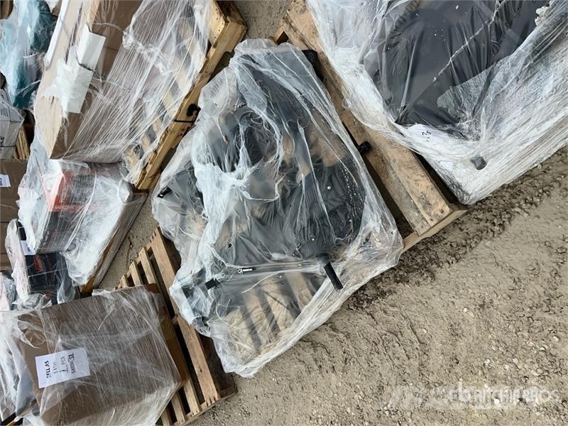 Quantity of (2) Semi Trailer Jack Gradbeništvo - drugo
