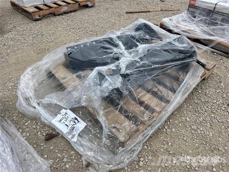 Quantity of (2) Semi Trailer Jack Gradbeništvo - drugo